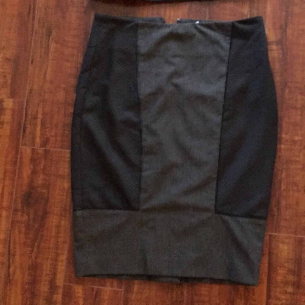 Bebe pencil skirt